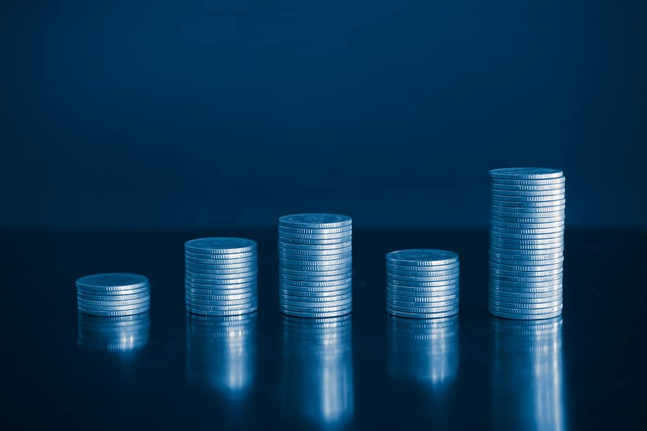 Debería utilizar su dinero personal para financiar su negocio